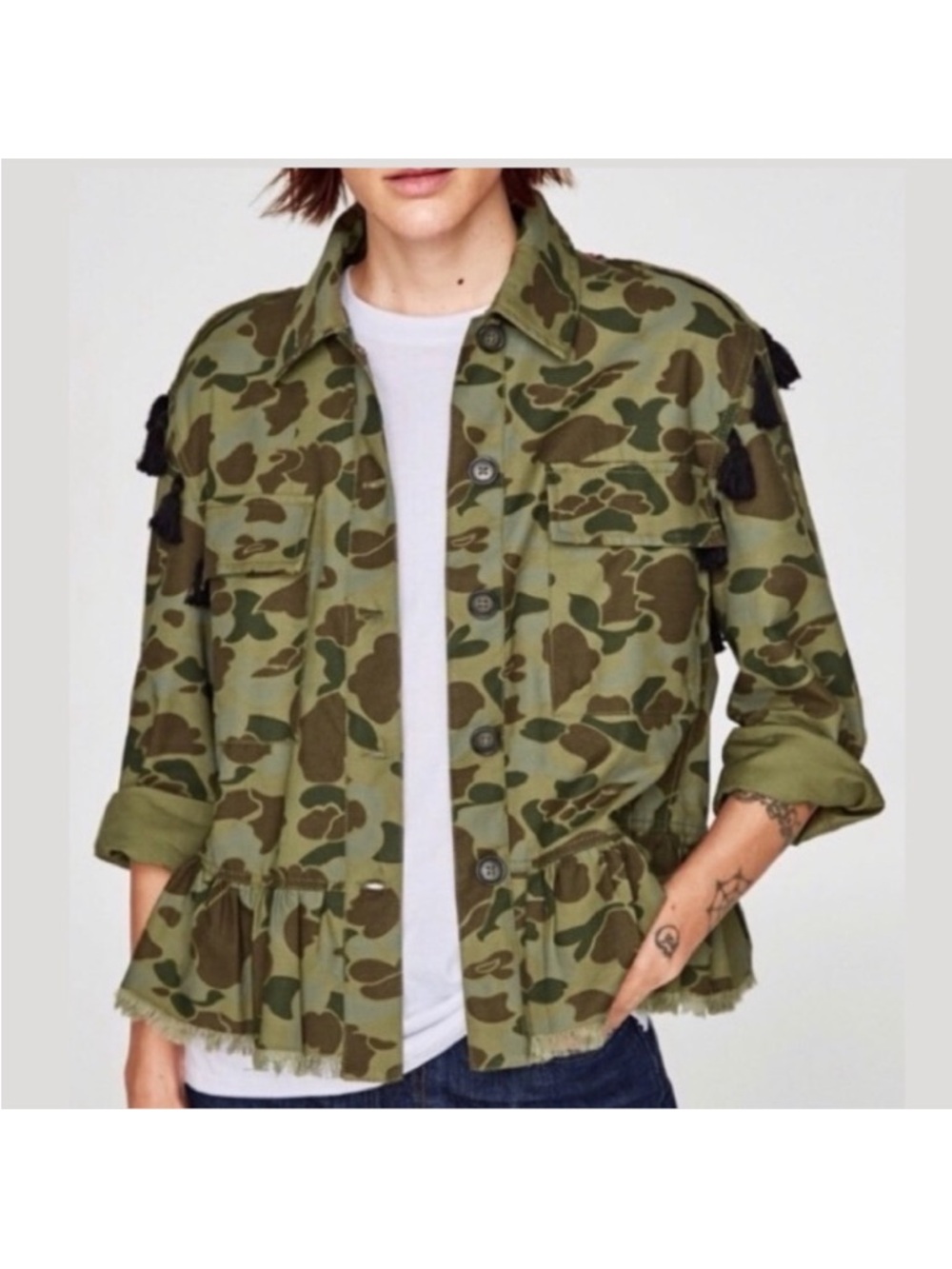 Coffee Shop Camo Floral Embroidered Tassel Jacket - Picture 3 of 11